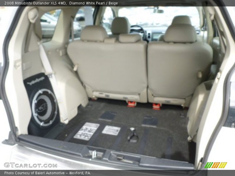 Diamond White Pearl / Beige 2008 Mitsubishi Outlander XLS 4WD