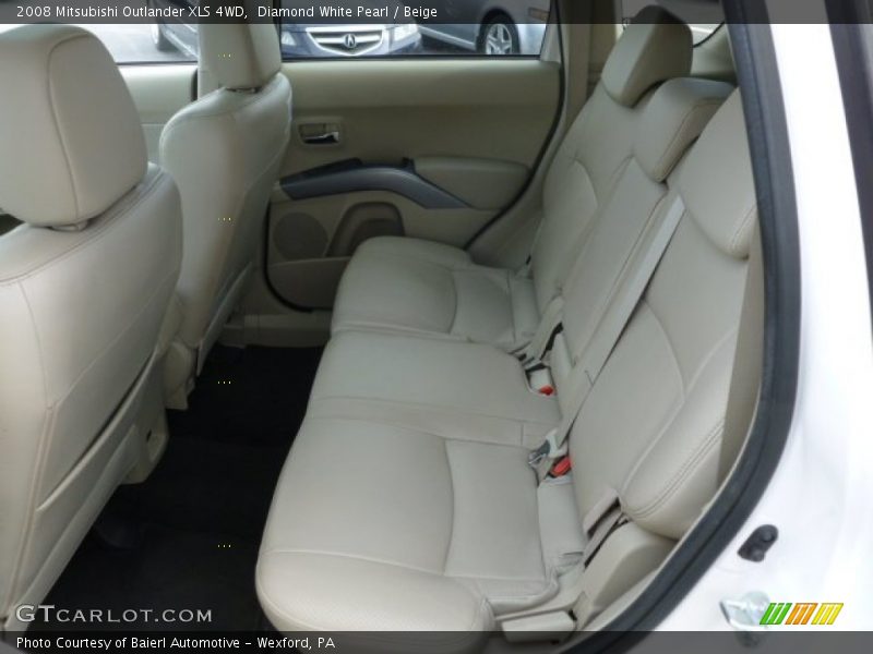 Diamond White Pearl / Beige 2008 Mitsubishi Outlander XLS 4WD