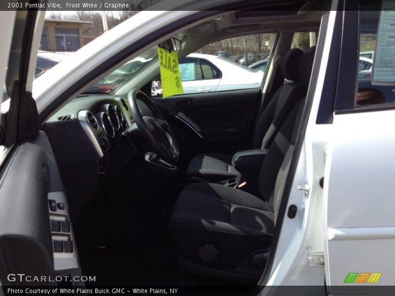 Frost White / Graphite 2003 Pontiac Vibe