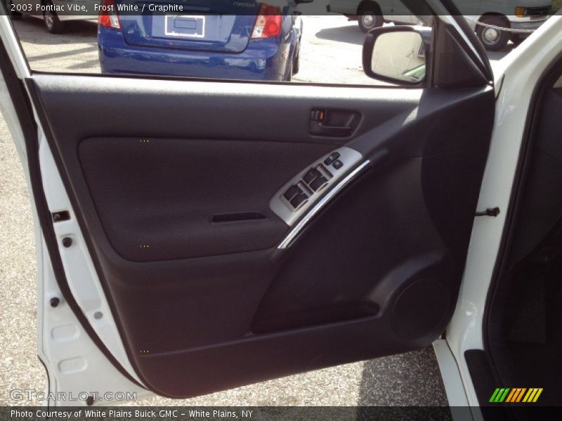 Frost White / Graphite 2003 Pontiac Vibe
