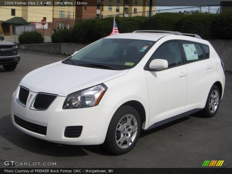 Ultra White / Ebony 2009 Pontiac Vibe 2.4 AWD