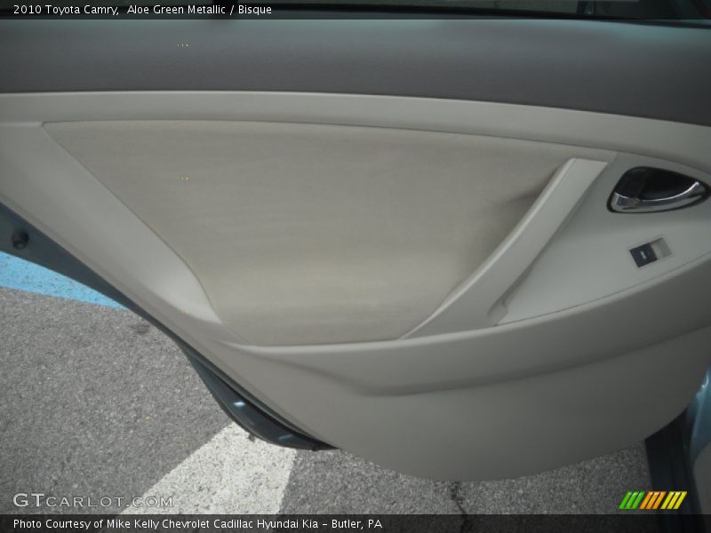 Aloe Green Metallic / Bisque 2010 Toyota Camry