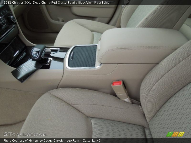 Deep Cherry Red Crystal Pearl / Black/Light Frost Beige 2012 Chrysler 300