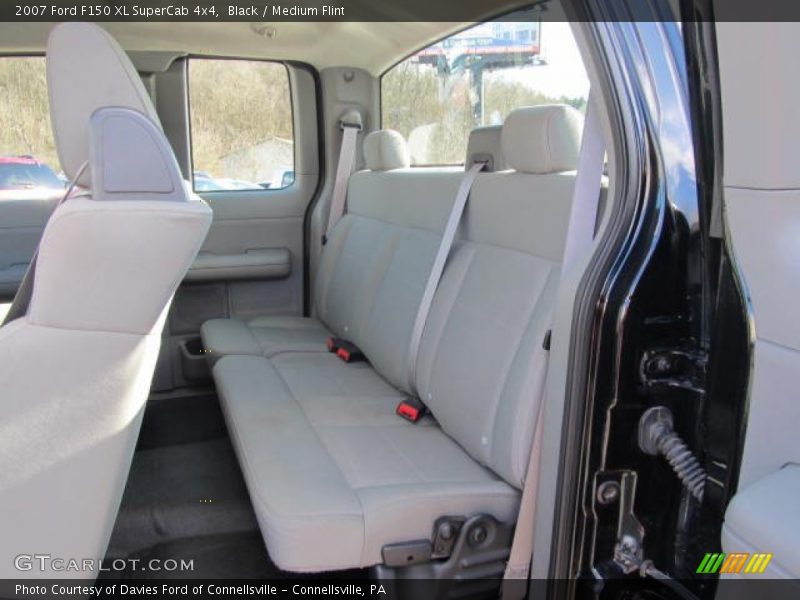 Black / Medium Flint 2007 Ford F150 XL SuperCab 4x4