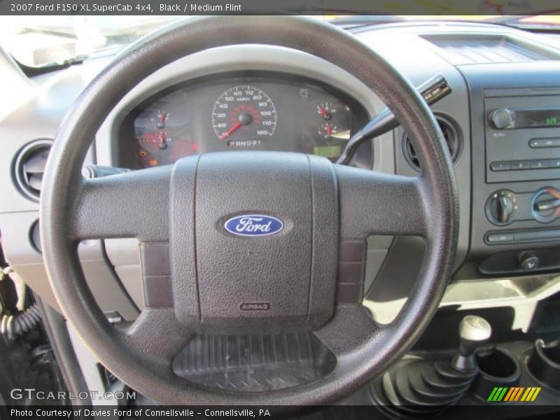Black / Medium Flint 2007 Ford F150 XL SuperCab 4x4