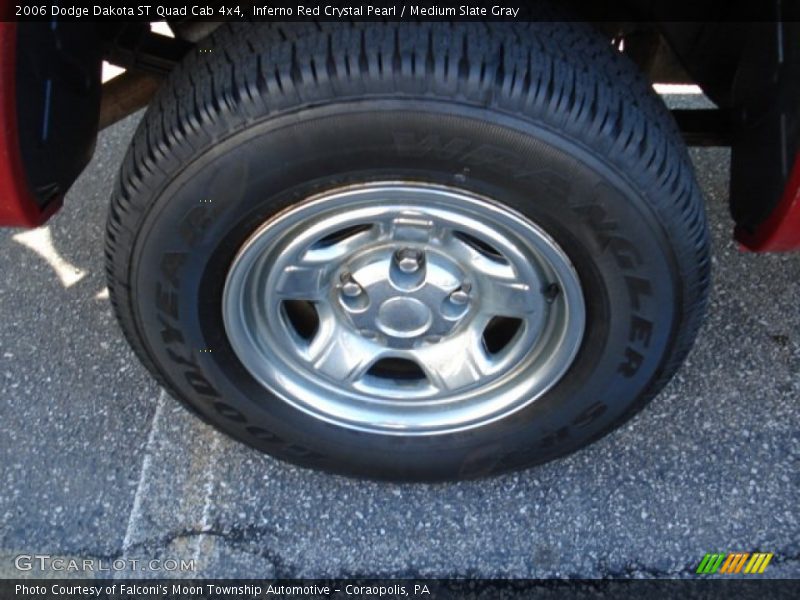 Inferno Red Crystal Pearl / Medium Slate Gray 2006 Dodge Dakota ST Quad Cab 4x4
