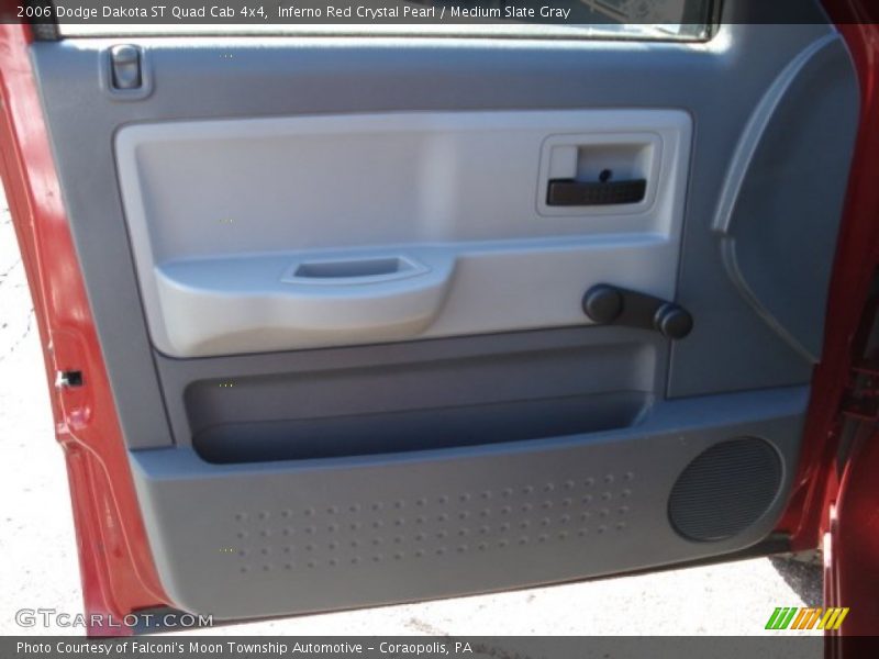 Inferno Red Crystal Pearl / Medium Slate Gray 2006 Dodge Dakota ST Quad Cab 4x4