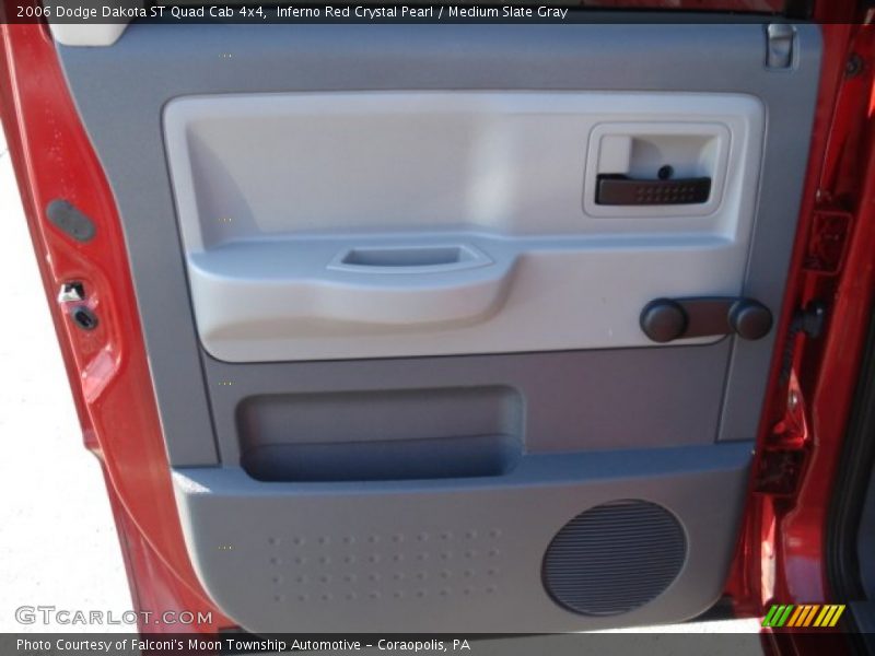 Inferno Red Crystal Pearl / Medium Slate Gray 2006 Dodge Dakota ST Quad Cab 4x4