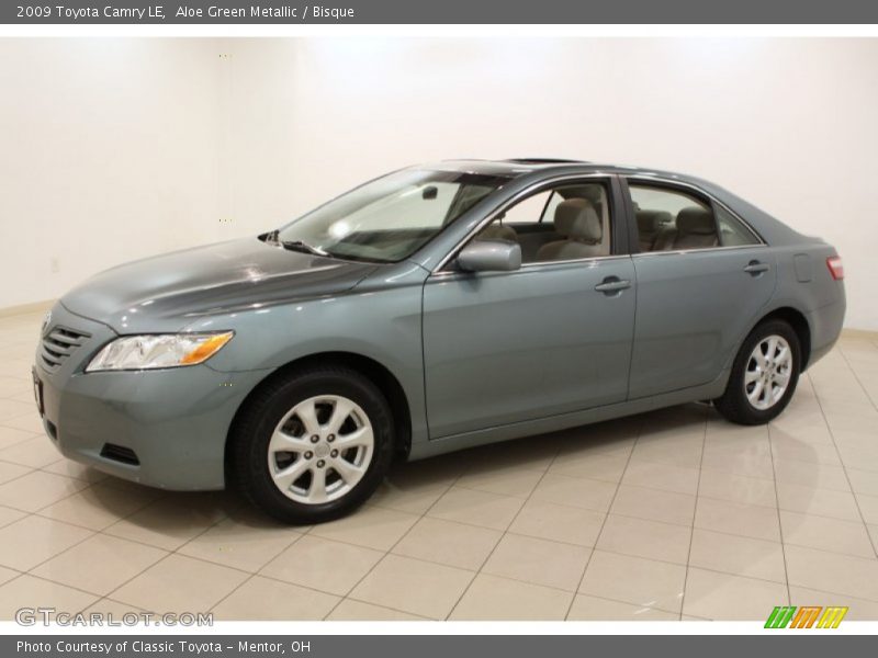 Aloe Green Metallic / Bisque 2009 Toyota Camry LE