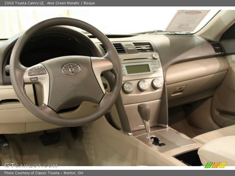 Aloe Green Metallic / Bisque 2009 Toyota Camry LE