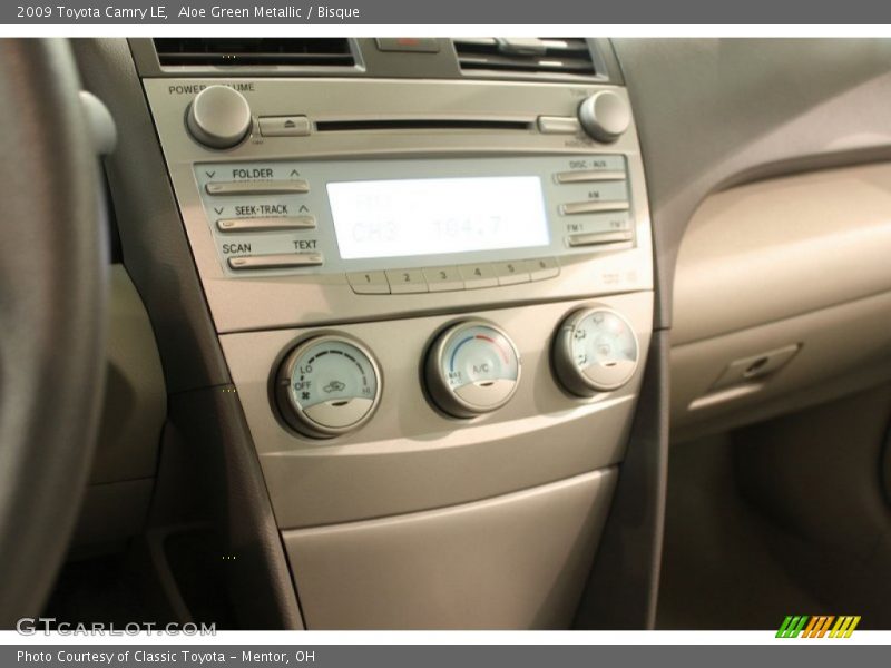 Aloe Green Metallic / Bisque 2009 Toyota Camry LE