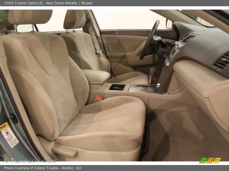 Aloe Green Metallic / Bisque 2009 Toyota Camry LE