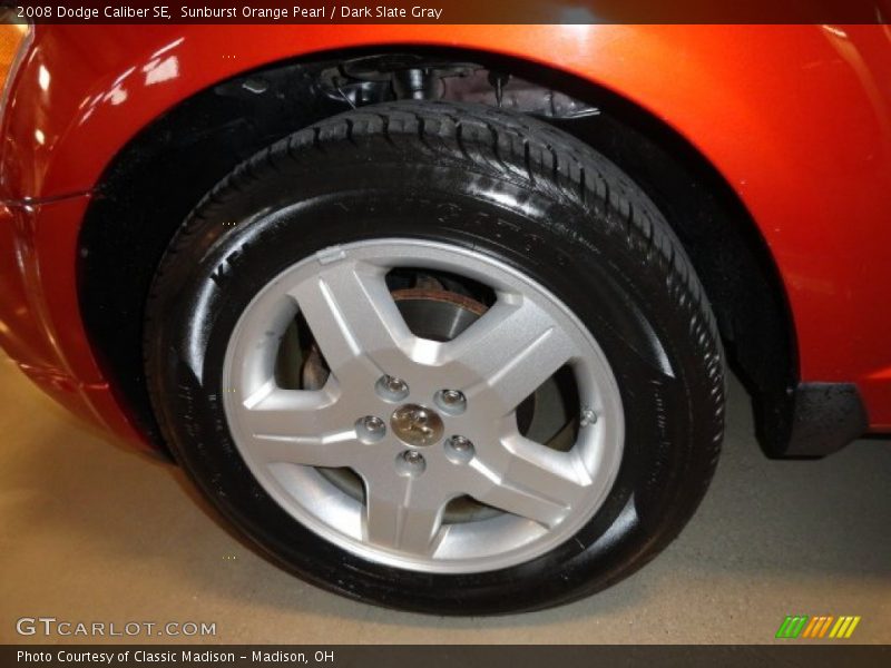 Sunburst Orange Pearl / Dark Slate Gray 2008 Dodge Caliber SE