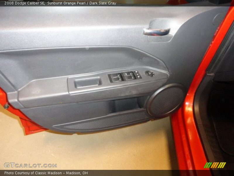 Sunburst Orange Pearl / Dark Slate Gray 2008 Dodge Caliber SE