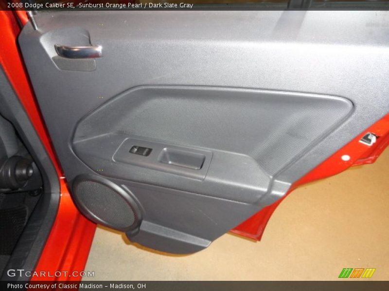 Sunburst Orange Pearl / Dark Slate Gray 2008 Dodge Caliber SE
