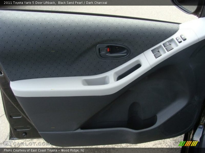 Black Sand Pearl / Dark Charcoal 2011 Toyota Yaris 5 Door Liftback