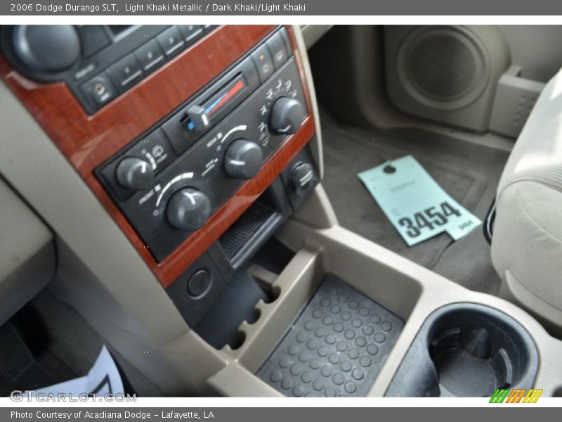 Light Khaki Metallic / Dark Khaki/Light Khaki 2006 Dodge Durango SLT