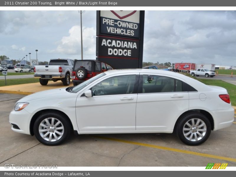 Bright White / Black/Light Frost Beige 2011 Chrysler 200 Touring