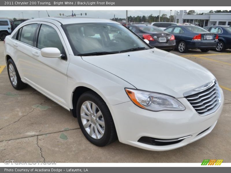 Bright White / Black/Light Frost Beige 2011 Chrysler 200 Touring