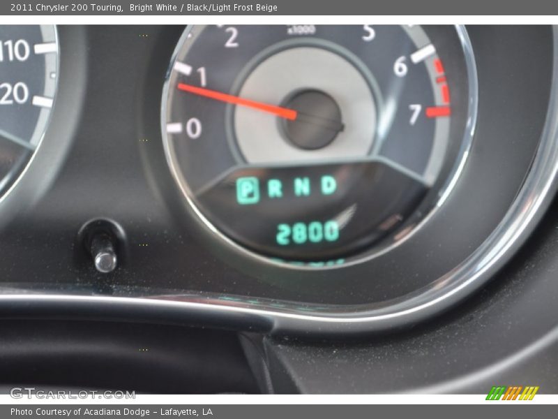 Bright White / Black/Light Frost Beige 2011 Chrysler 200 Touring