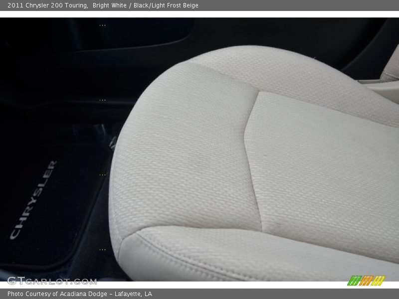 Bright White / Black/Light Frost Beige 2011 Chrysler 200 Touring