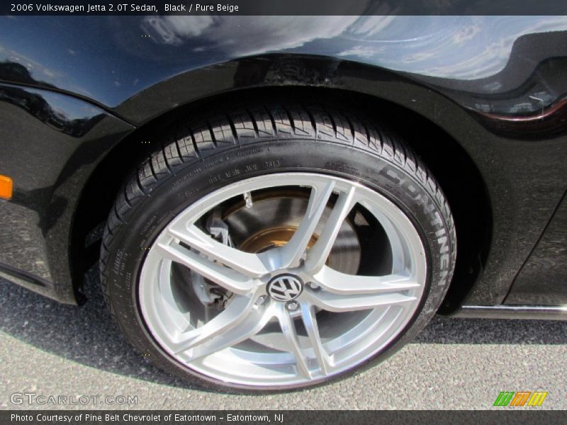 Black / Pure Beige 2006 Volkswagen Jetta 2.0T Sedan