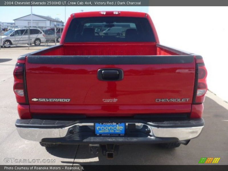 Victory Red / Dark Charcoal 2004 Chevrolet Silverado 2500HD LT Crew Cab 4x4