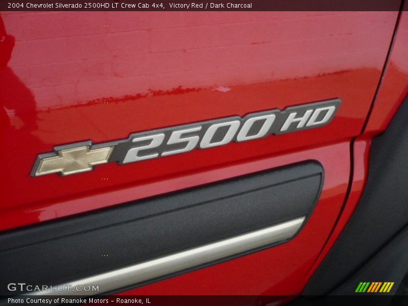 Victory Red / Dark Charcoal 2004 Chevrolet Silverado 2500HD LT Crew Cab 4x4