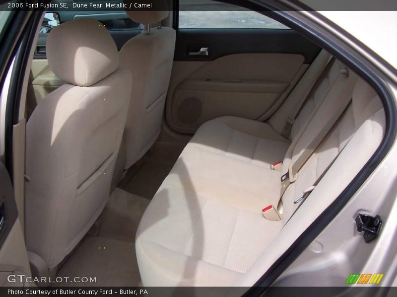 Dune Pearl Metallic / Camel 2006 Ford Fusion SE