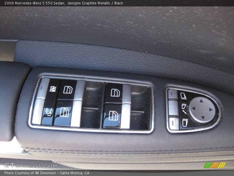 Controls of 2009 S 550 Sedan