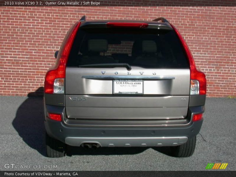 Oyster Gray Metallic / Soft Beige 2010 Volvo XC90 3.2