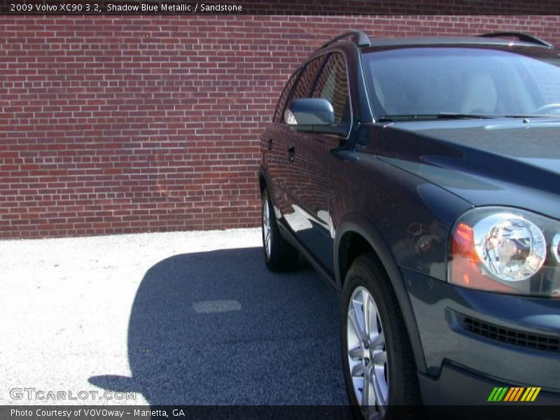 Shadow Blue Metallic / Sandstone 2009 Volvo XC90 3.2