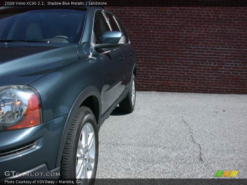 Shadow Blue Metallic / Sandstone 2009 Volvo XC90 3.2