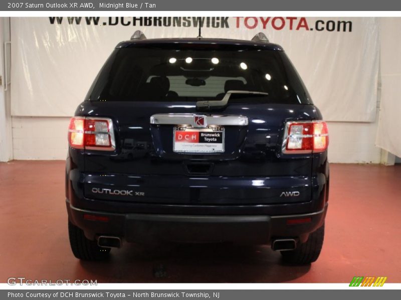 Midnight Blue / Tan 2007 Saturn Outlook XR AWD