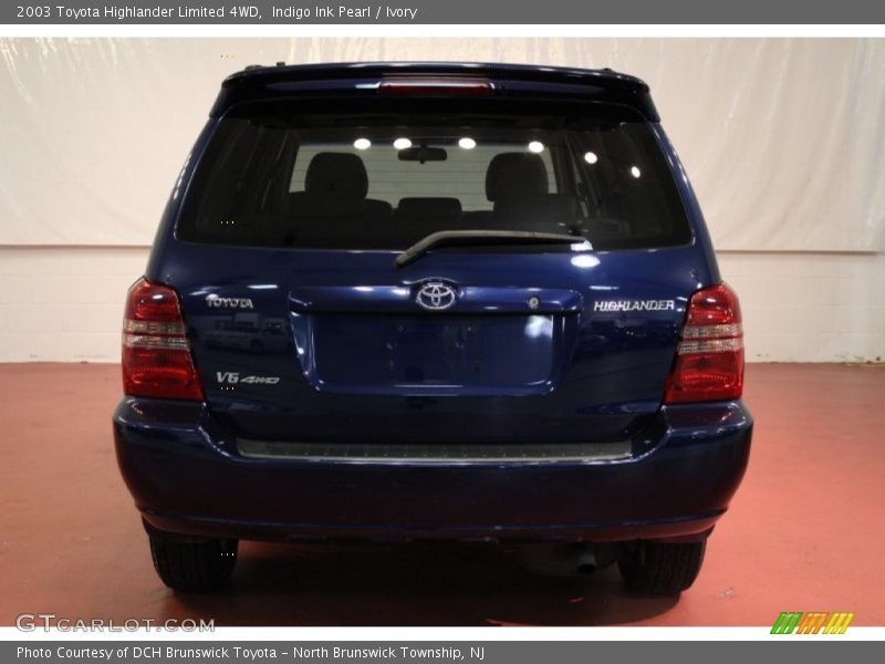 Indigo Ink Pearl / Ivory 2003 Toyota Highlander Limited 4WD