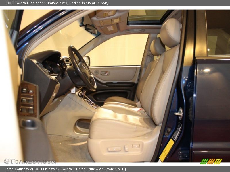 Indigo Ink Pearl / Ivory 2003 Toyota Highlander Limited 4WD
