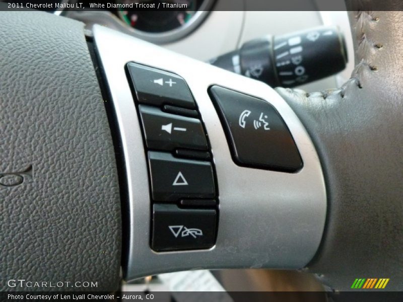 White Diamond Tricoat / Titanium 2011 Chevrolet Malibu LT
