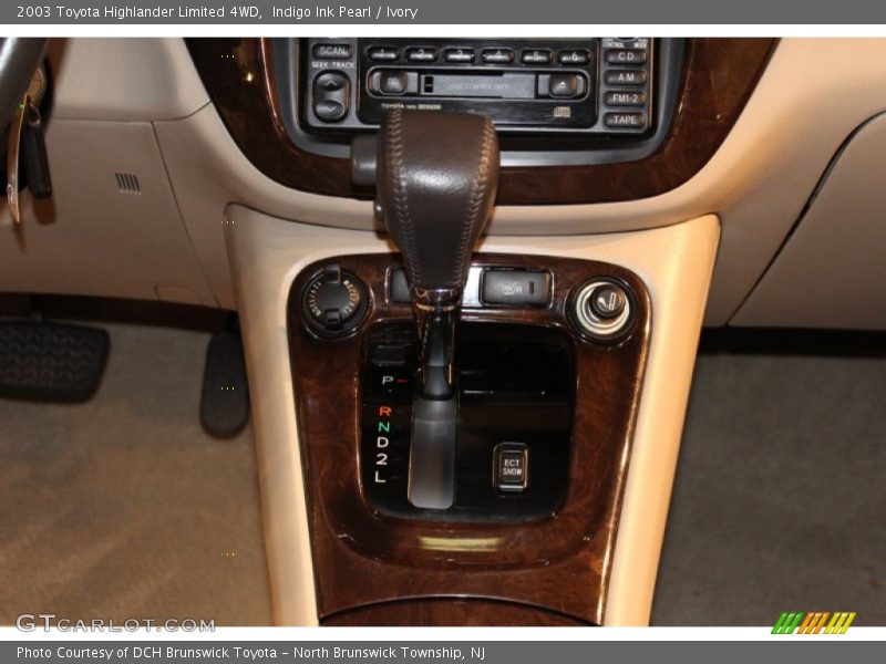 Indigo Ink Pearl / Ivory 2003 Toyota Highlander Limited 4WD