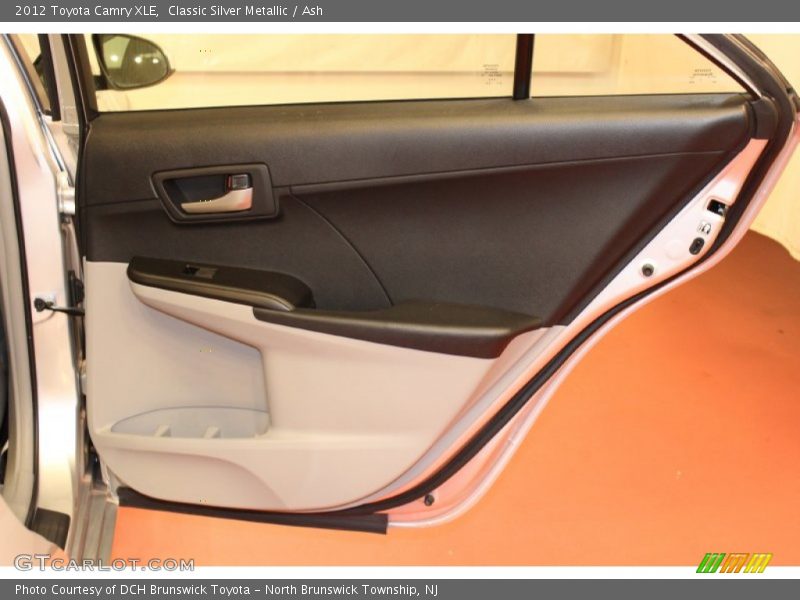 Classic Silver Metallic / Ash 2012 Toyota Camry XLE