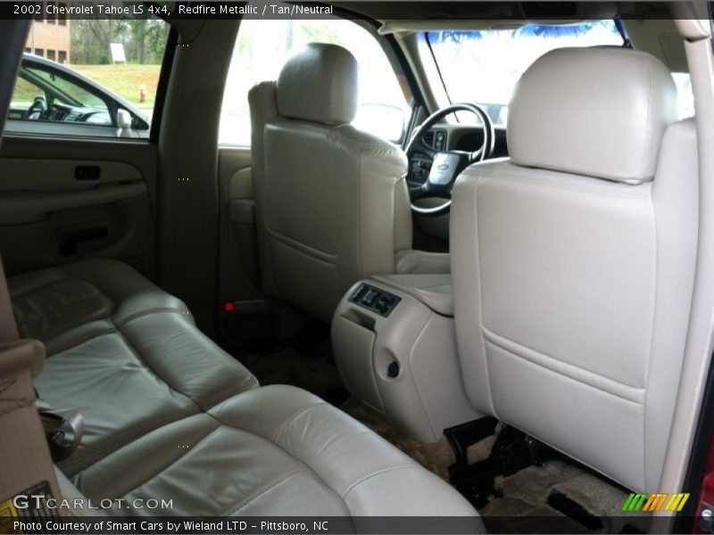 Redfire Metallic / Tan/Neutral 2002 Chevrolet Tahoe LS 4x4
