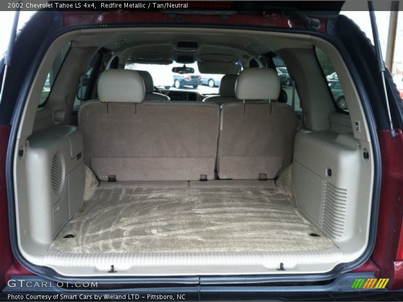 Redfire Metallic / Tan/Neutral 2002 Chevrolet Tahoe LS 4x4