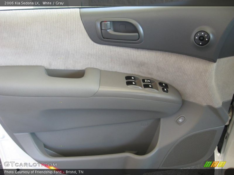 White / Gray 2006 Kia Sedona LX