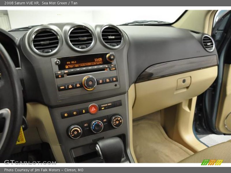 Sea Mist Green / Tan 2008 Saturn VUE XR