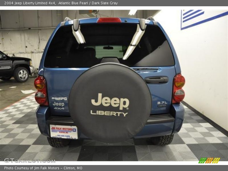 Atlantic Blue Pearl / Dark Slate Gray 2004 Jeep Liberty Limited 4x4
