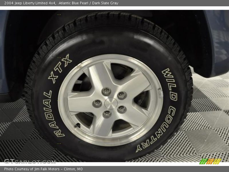 Atlantic Blue Pearl / Dark Slate Gray 2004 Jeep Liberty Limited 4x4