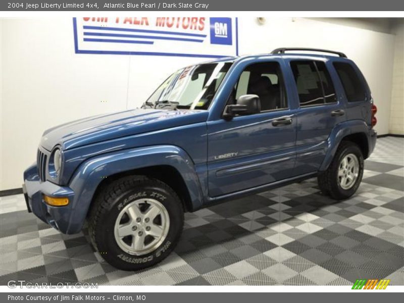 Atlantic Blue Pearl / Dark Slate Gray 2004 Jeep Liberty Limited 4x4