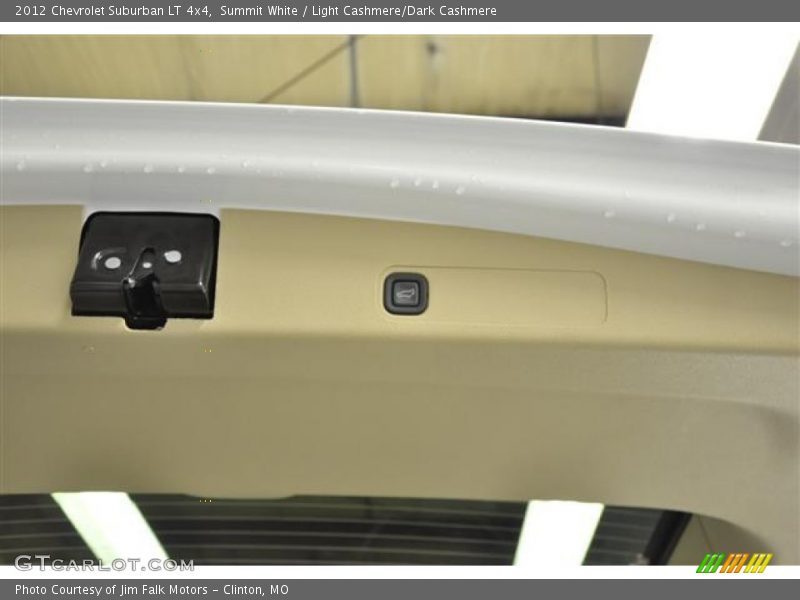 Summit White / Light Cashmere/Dark Cashmere 2012 Chevrolet Suburban LT 4x4