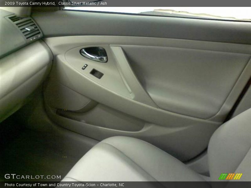 Classic Silver Metallic / Ash 2009 Toyota Camry Hybrid