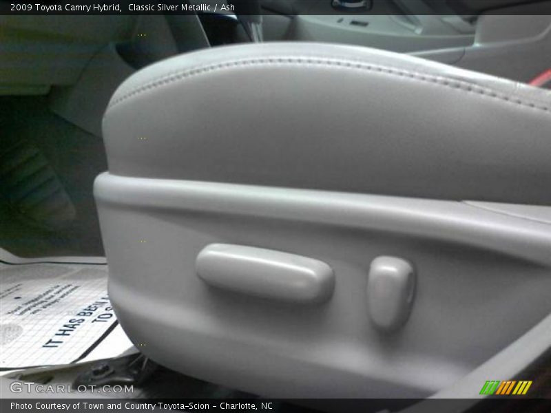 Classic Silver Metallic / Ash 2009 Toyota Camry Hybrid