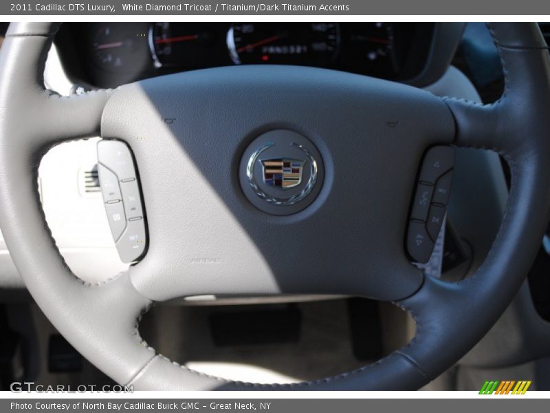 White Diamond Tricoat / Titanium/Dark Titanium Accents 2011 Cadillac DTS Luxury